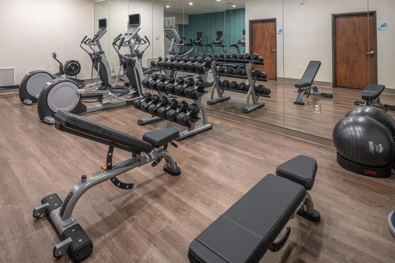 Holiday Inn Express & Suites N Waco Area - West By Ihg Buitenkant foto