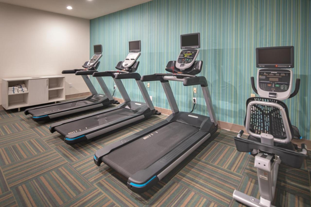 Holiday Inn Express & Suites N Waco Area - West By Ihg Buitenkant foto