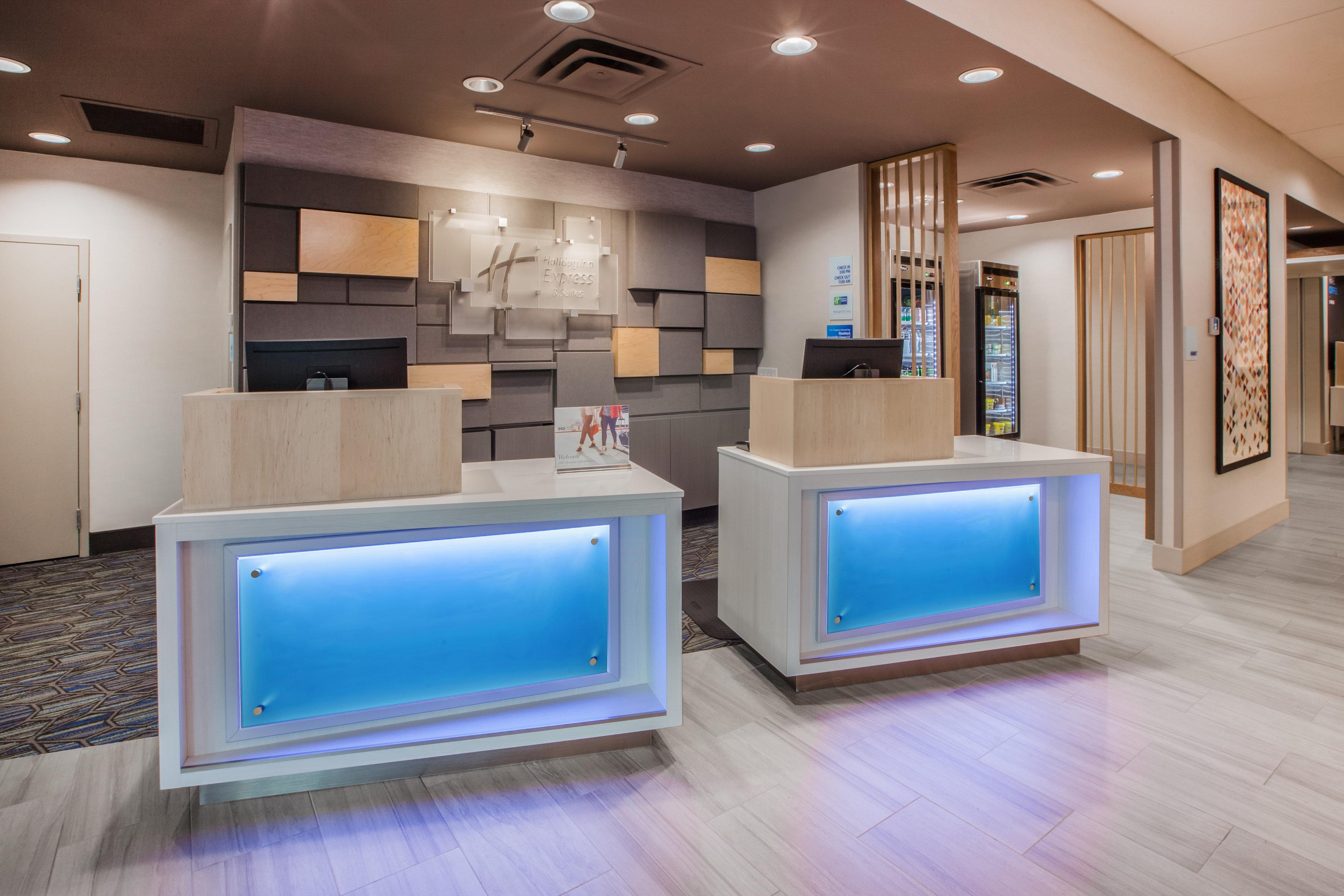 Holiday Inn Express & Suites N Waco Area - West By Ihg Buitenkant foto