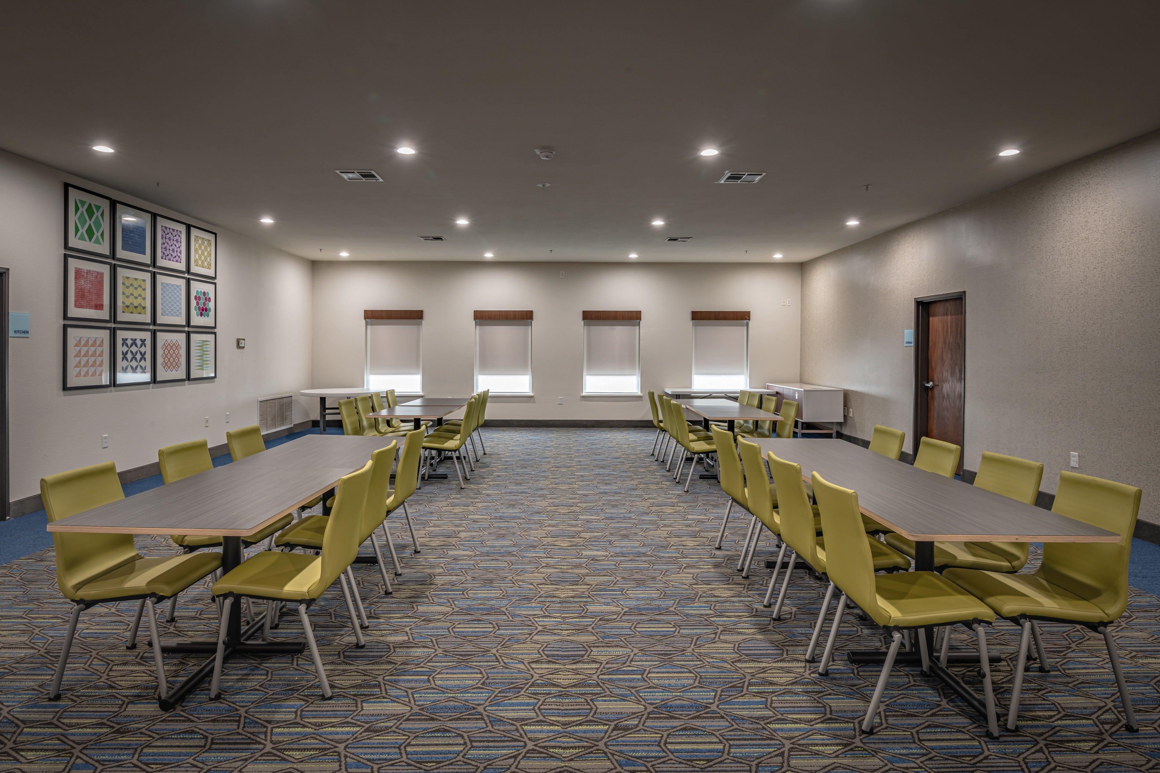 Holiday Inn Express & Suites N Waco Area - West By Ihg Buitenkant foto